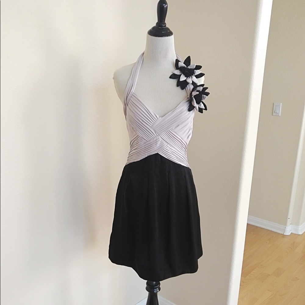 Lulumari Carrie Bradshaw “Sex in the City” type Halter Dress